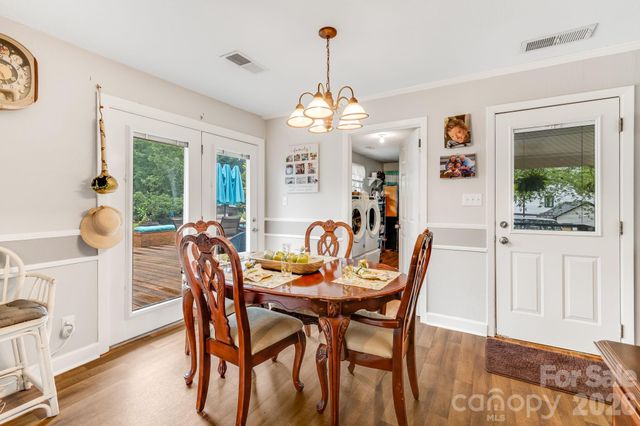 95 Pensacola Avenue, Arden, NC 28704