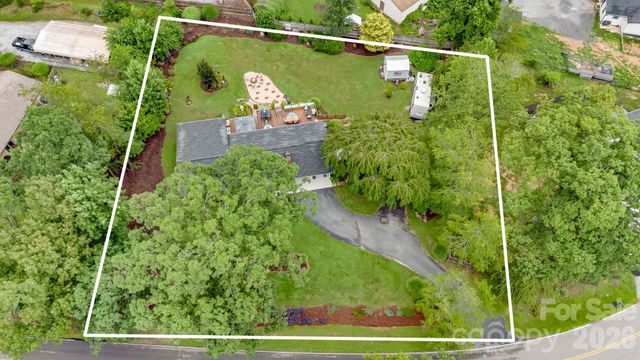 95 Pensacola Avenue, Arden, NC 28704