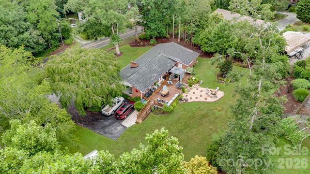 95 Pensacola Avenue, Arden, NC 28704