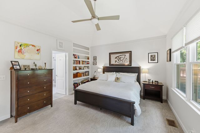 105 Stoneway Close, Nashville, TN 37209