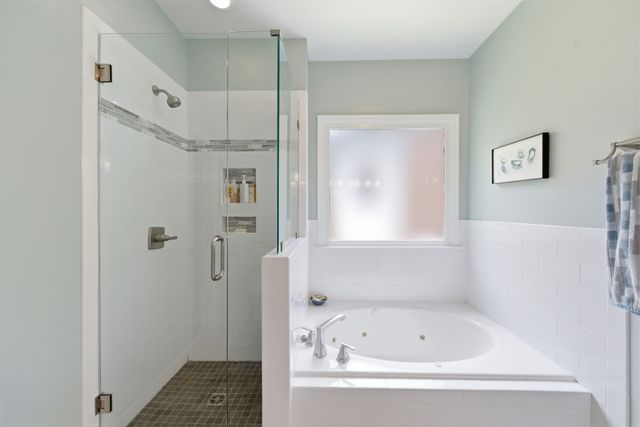 105 Stoneway Close, Nashville, TN 37209