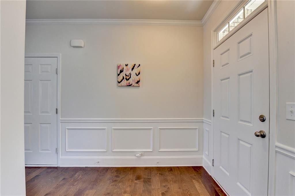 Image 11 of property listing at 2090 BECKHAM Street, Cumming, GA 30041