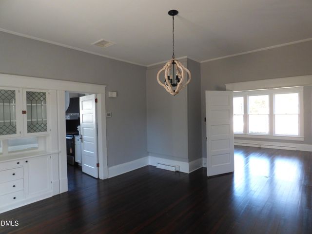 211 N Ninth Street, Mebane, NC 27302