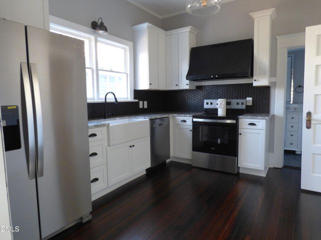 211 N Ninth Street, Mebane, NC 27302