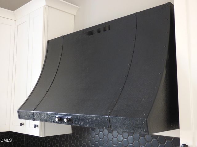 211 N Ninth Street, Mebane, NC 27302