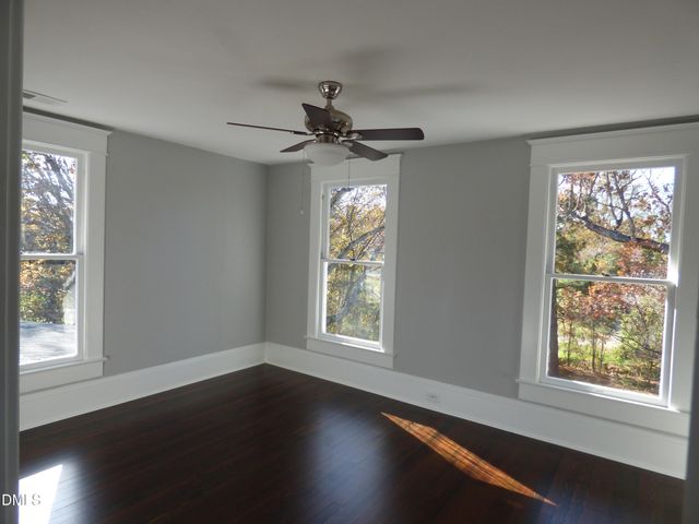 211 N Ninth Street, Mebane, NC 27302