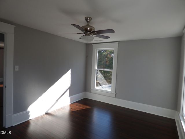 211 N Ninth Street, Mebane, NC 27302