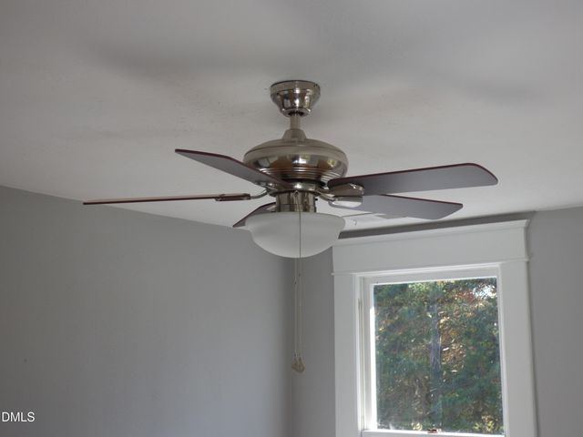 211 N Ninth Street, Mebane, NC 27302