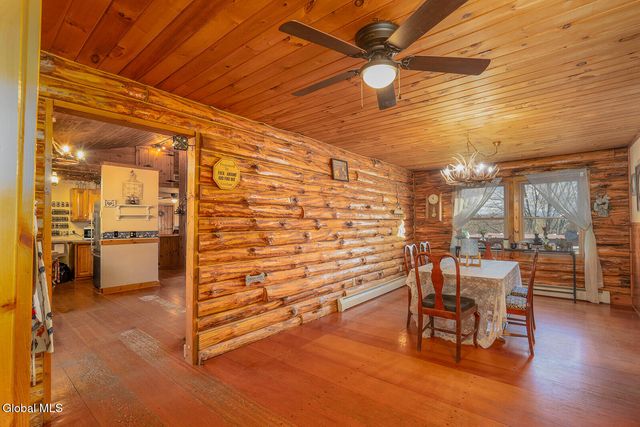 20 Kamarak Way, Granville, NY 12832