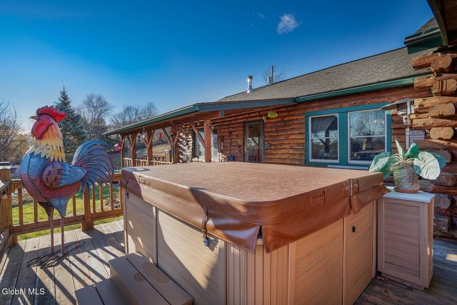 20 Kamarak Way, Granville, NY 12832