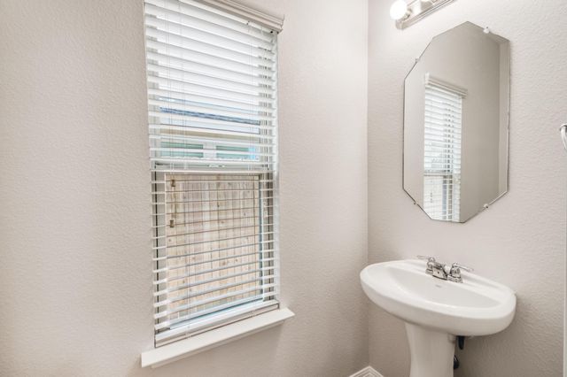 4510 Inicio LN 367, Austin, TX 78725