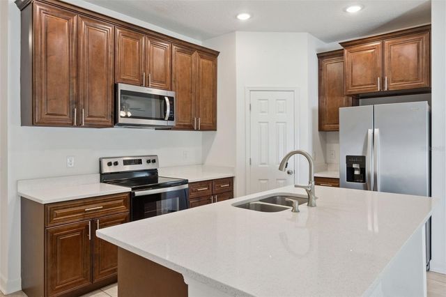 2505 BAKER AVENUE E, Haines City, FL 33844