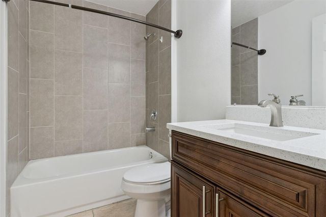 2505 BAKER AVENUE E, Haines City, FL 33844