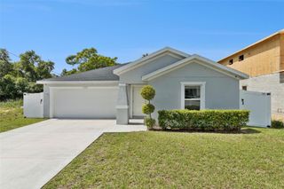 2505 BAKER AVENUE E, Haines City, FL 33844