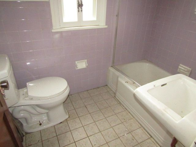 2116 Barnsdale Ave, Mckeesport, PA 15132