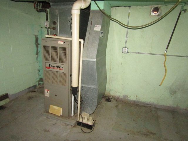 2116 Barnsdale Ave, Mckeesport, PA 15132