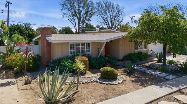 3030 SAMOA, Costa Mesa, CA 92626
