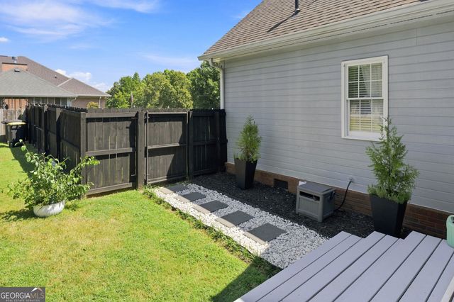 22 Stonebrook Drive SW, Rome, GA 30165
