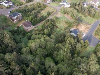 Valley View Dr, Pacific City, OR 97135