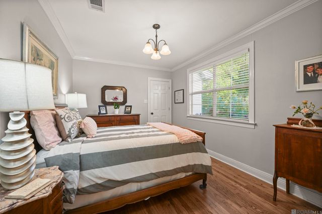 4047 Hundred Oaks Ave, Baton Rouge, LA 70808