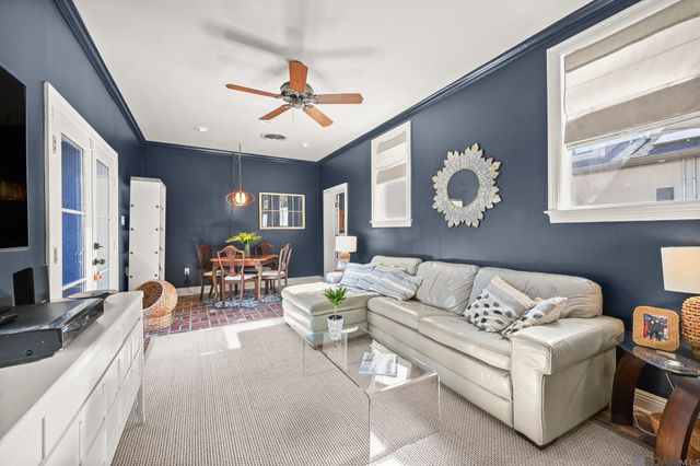 4047 Hundred Oaks Ave, Baton Rouge, LA 70808