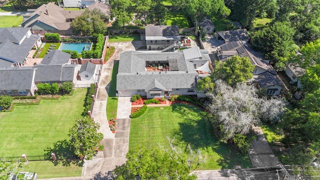4047 Hundred Oaks Ave, Baton Rouge, LA 70808