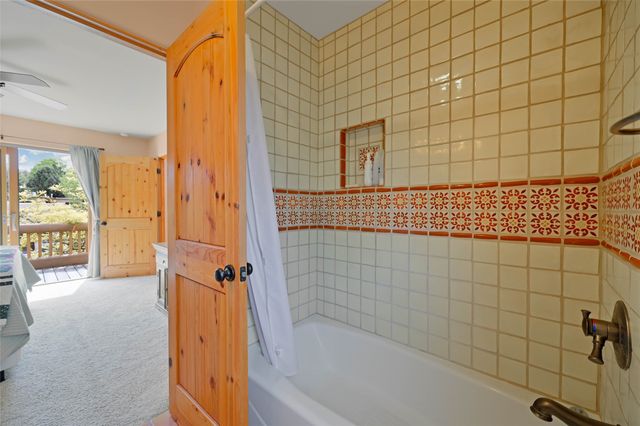108 Monte Vista Place B, Santa Fe, NM 87501