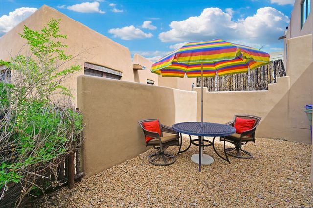 108 Monte Vista Place B, Santa Fe, NM 87501