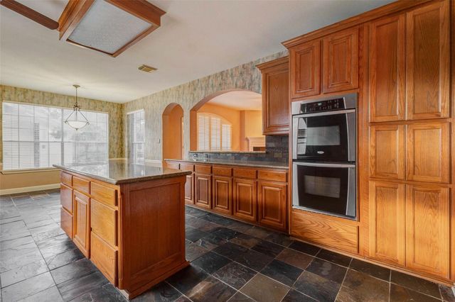 2106 Shade Crest Drive, Richmond, TX 77406