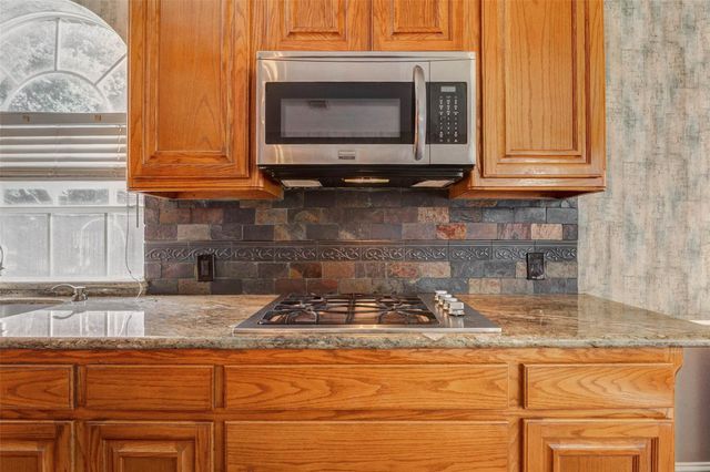 2106 Shade Crest Drive, Richmond, TX 77406