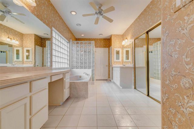 2106 Shade Crest Drive, Richmond, TX 77406