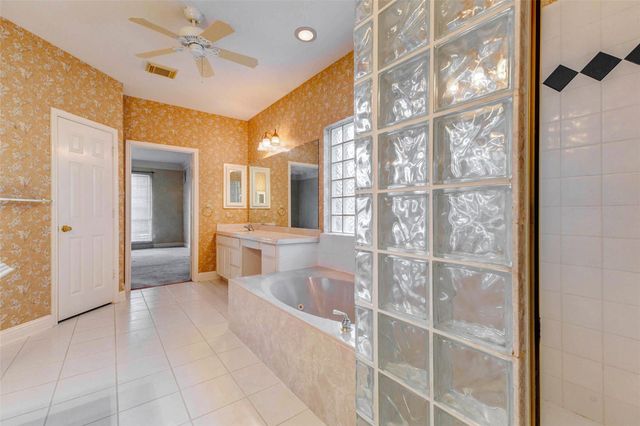 2106 Shade Crest Drive, Richmond, TX 77406