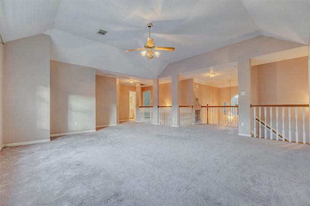 2106 Shade Crest Drive, Richmond, TX 77406