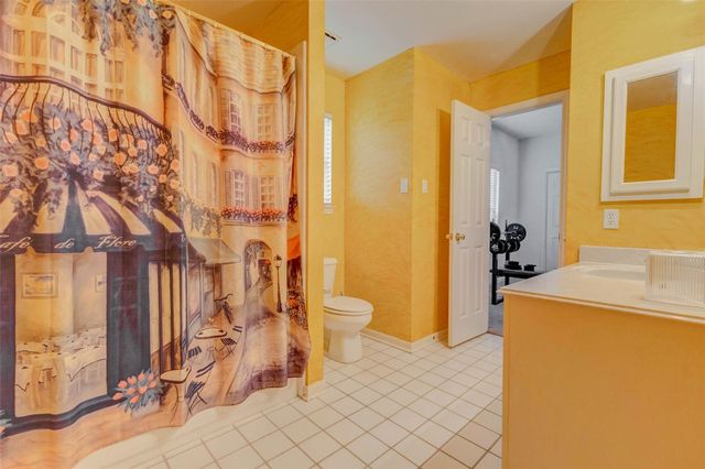 2106 Shade Crest Drive, Richmond, TX 77406