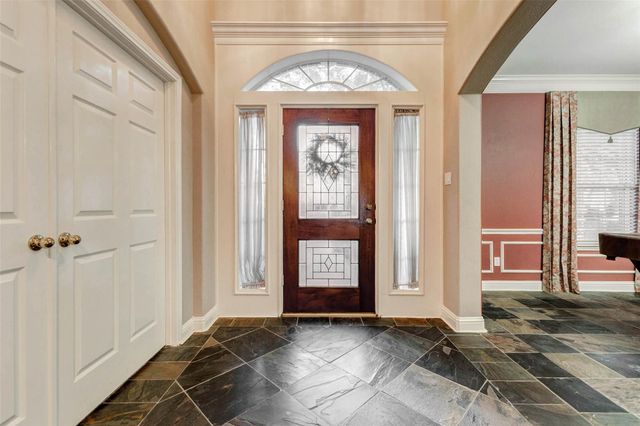2106 Shade Crest Drive, Richmond, TX 77406