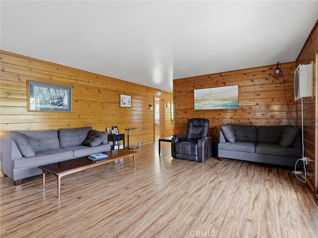 Image 11 of property listing at 35861 Highland E, Wishon, CA 93669