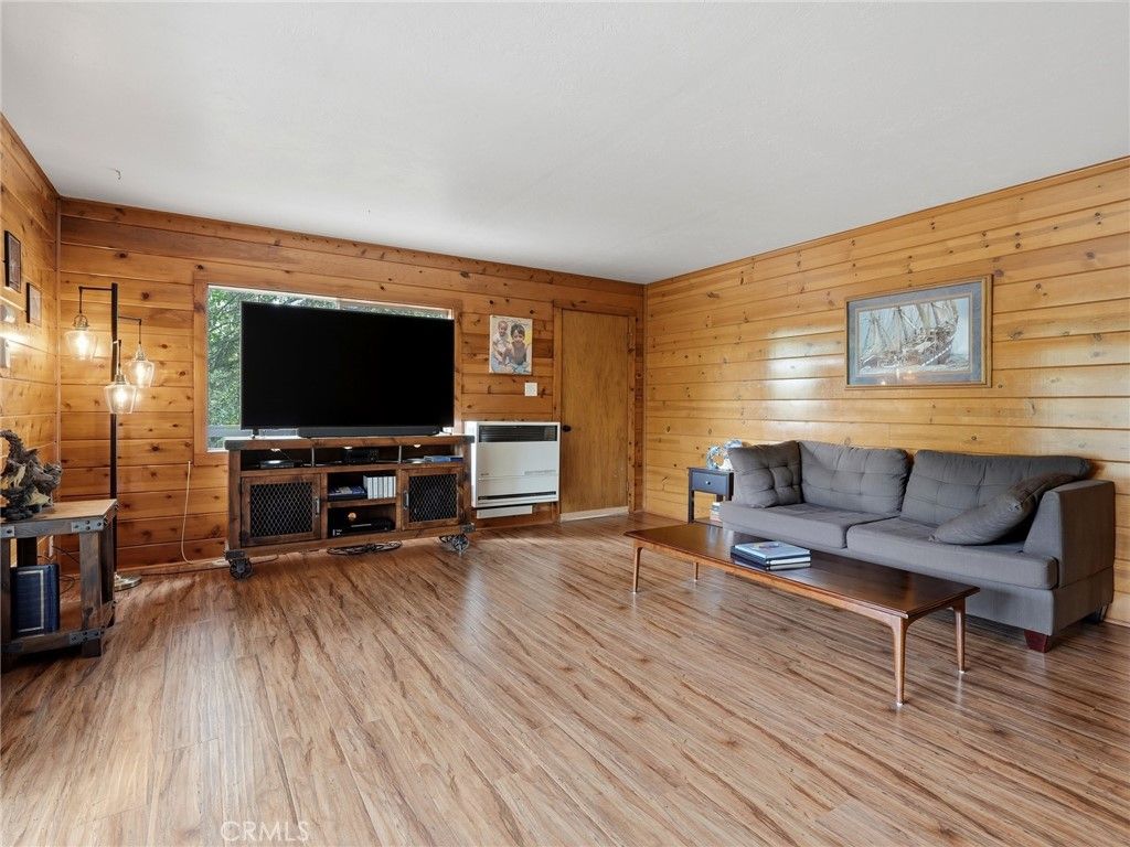 Image 12 of property listing at 35861 Highland E, Wishon, CA 93669