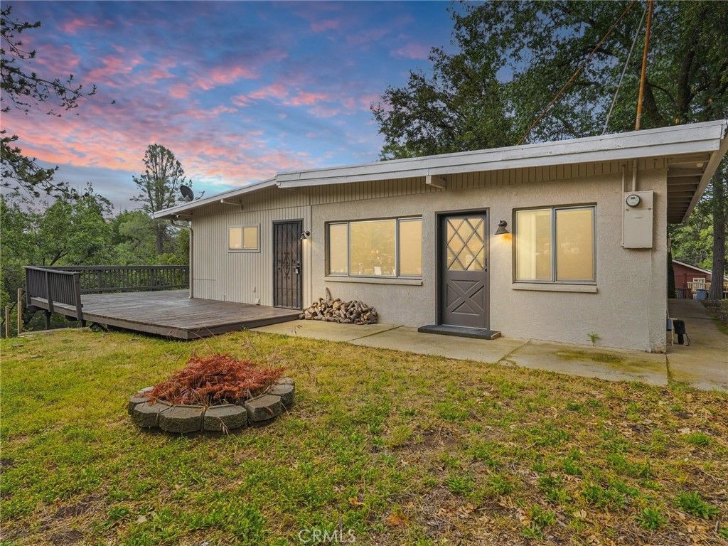 Image 3 of property listing at 35861 Highland E, Wishon, CA 93669