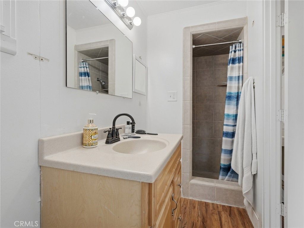 Image 31 of property listing at 35861 Highland E, Wishon, CA 93669