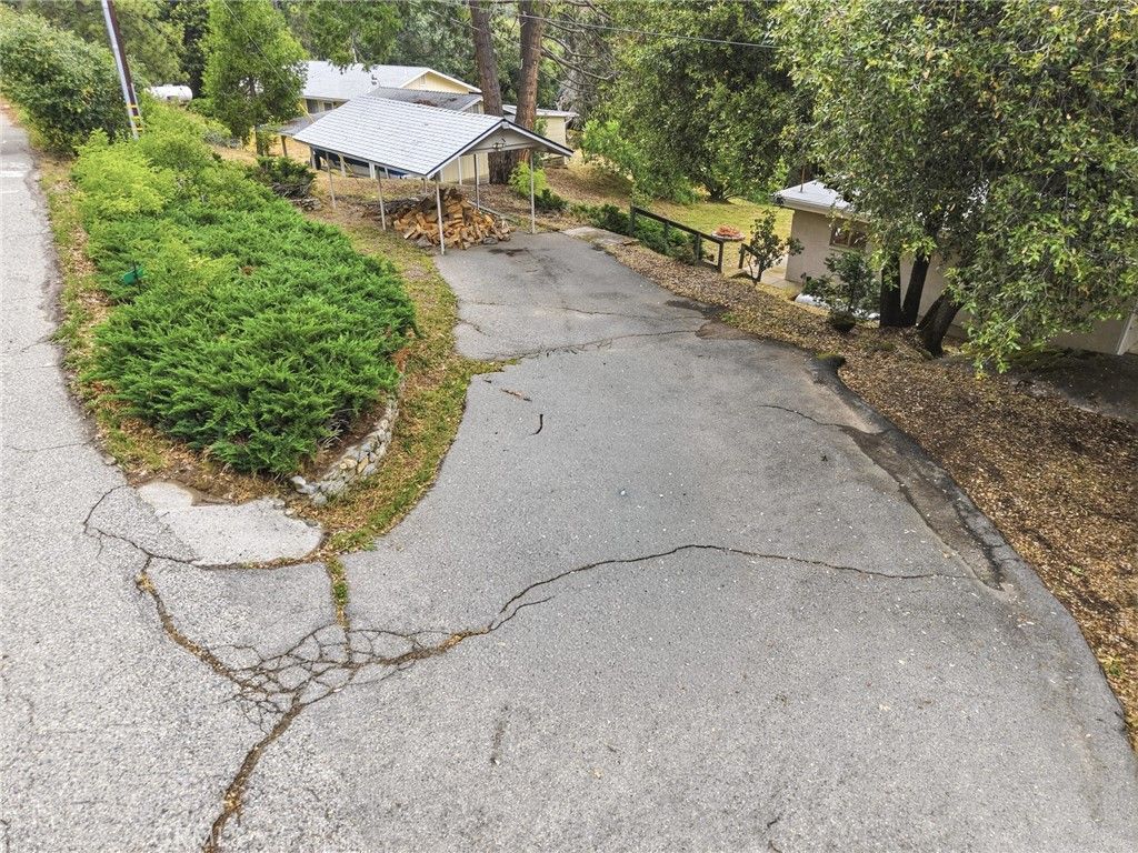 Image 37 of property listing at 35861 Highland E, Wishon, CA 93669