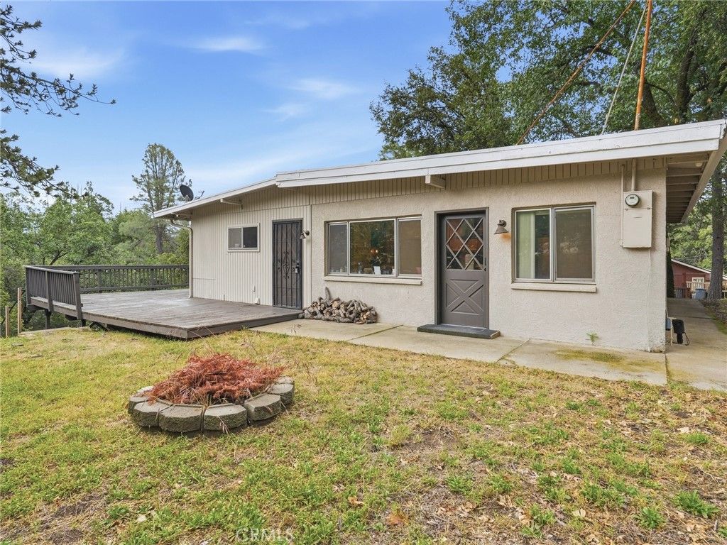 Image 4 of property listing at 35861 Highland E, Wishon, CA 93669