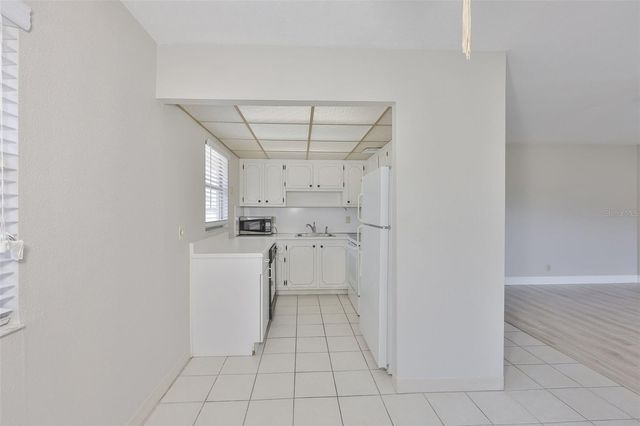 202 BEDFORD STREET 68, Sun City Center, FL 33573