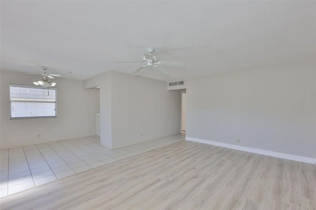 202 BEDFORD STREET 68, Sun City Center, FL 33573