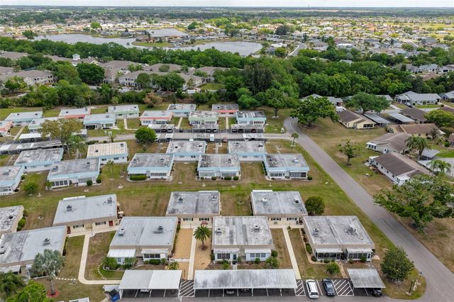 202 BEDFORD STREET 68, Sun City Center, FL 33573