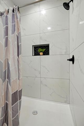 1488 Hickory Cove Lane, Moneta, VA 24121