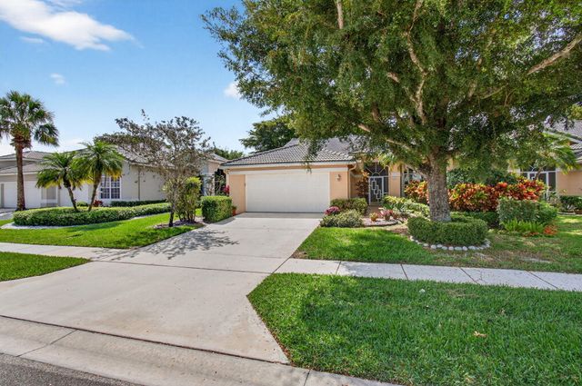 7844 Rockford Road, Boynton Beach, FL 33472