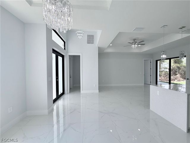 2910 19th ST SW, Lehigh Acres, FL 33976