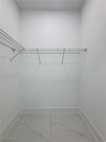 2910 19th ST SW, Lehigh Acres, FL 33976