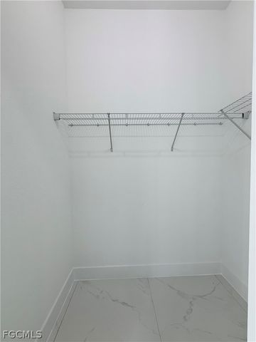 2910 19th ST SW, Lehigh Acres, FL 33976