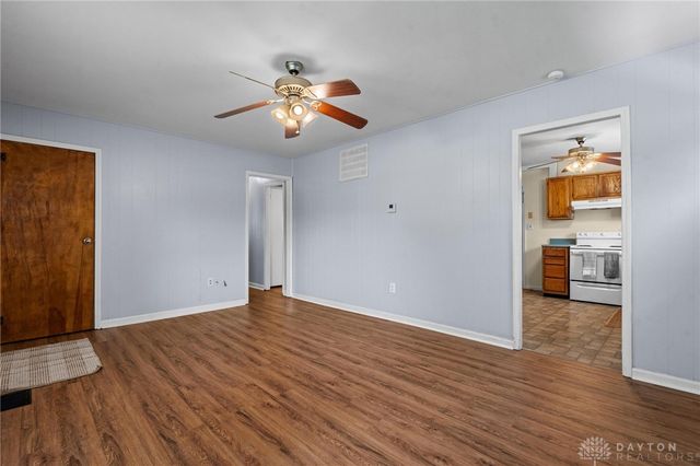 1182 Jeanette Drive, Beavercreek, OH 45432